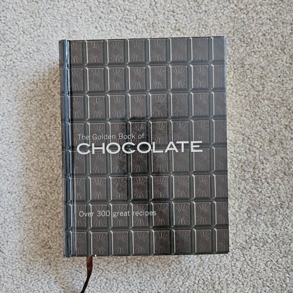 The Golden Book‎ of Chocolate by Carla Bardi, Claire Pietersen - Hardcover - Picture 1 of 7